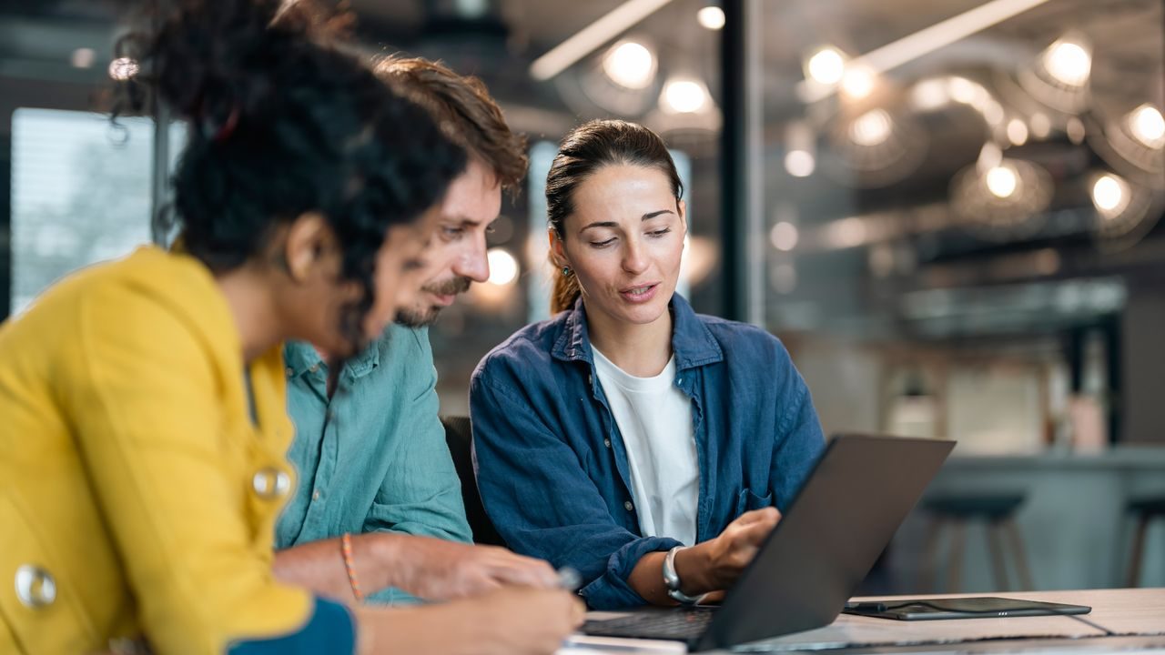 Gen Z çalışanlar ofis jargonunu anlamakta zorlanıyor