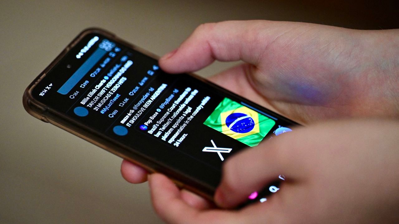 Brezilya'da Hackerlar Hükümet Sistemine Sızarak Milyonlara Uyarı Gönderdiler