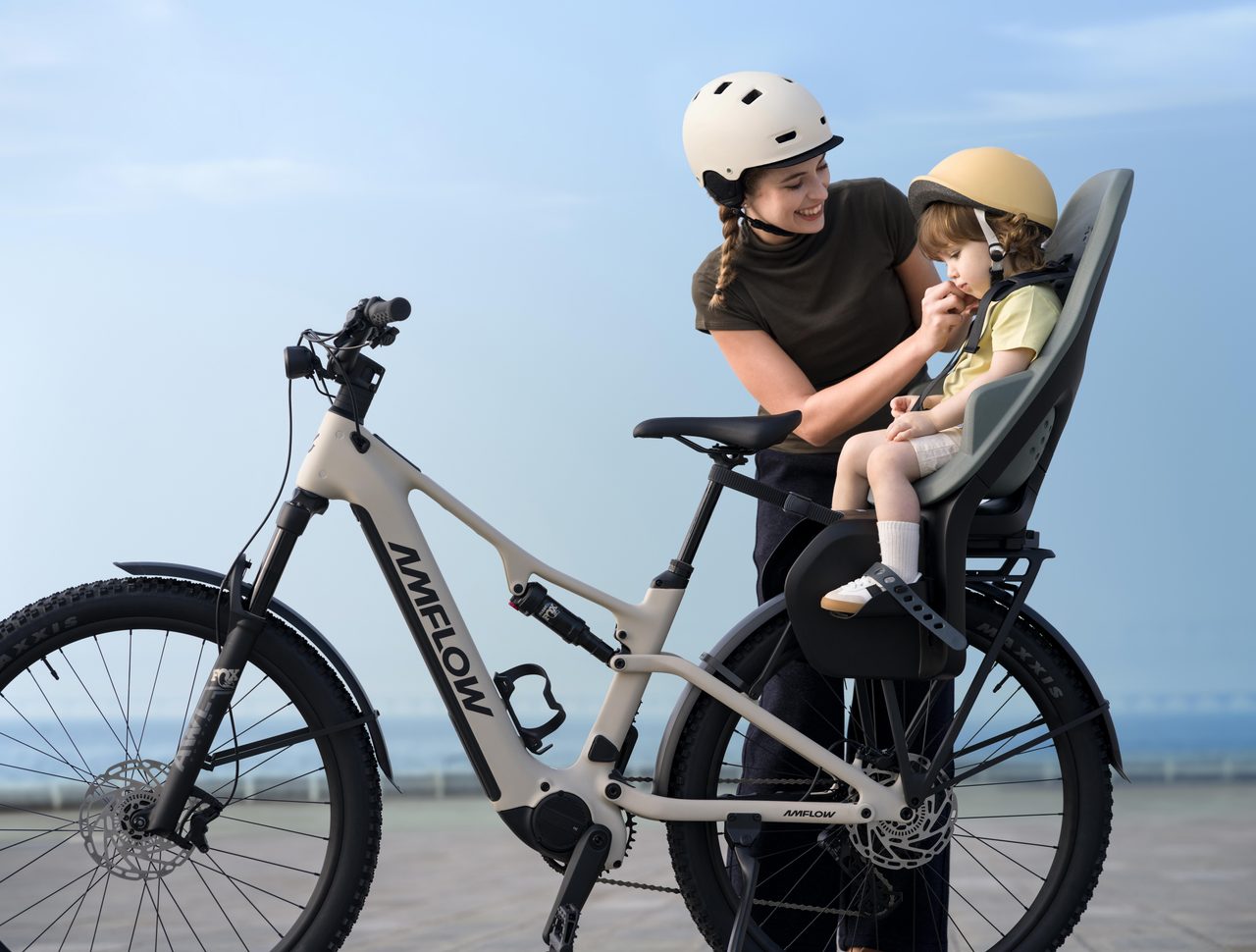 DJI'nin E-bisiklet Markası Amflow, Aile İçin Güçlü TL Servisini Tanıttı
