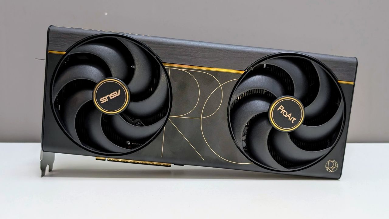 Asus ProArt GeForce RTX 5090: İçeriği sıkı yapan iddialı ekran kartı